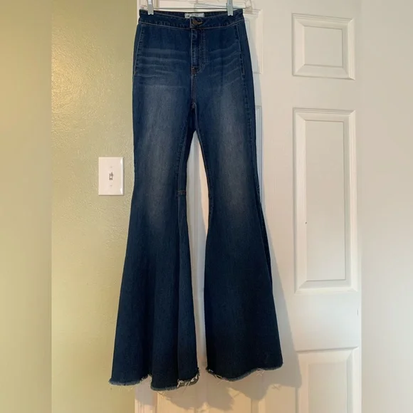 Free People Float On Flare Jean size 25 - Picture 5 of 7